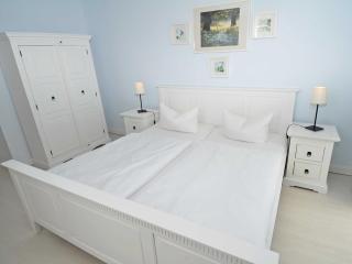 Villa "To Hus" in Sellin - Appartement 06 im DG mit Balkon - Ostseebad Sellin - 2