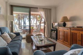 AT053 Els Pins, primera línea con piscina, airco - 8