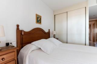 AT053 Els Pins, primera línea con piscina, airco - 3