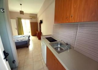 MARE BLU STUDIOS & SUITES - Laganas - 8