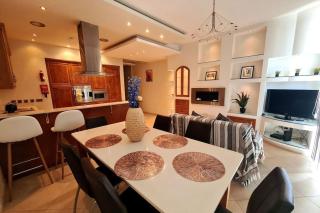 Seaview 2 Bedroom Ap. in Spinola - St Julian's - 6