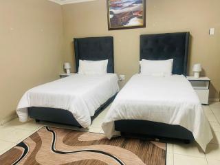 Super classic guest house - Pretoria - 7