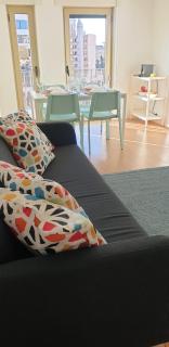 5min walk from subway station & free parking - 5