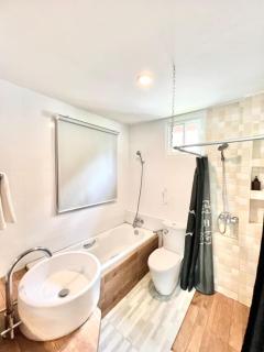 Lay Back Villa C3 with Kitchen & High Speed Internet - 1