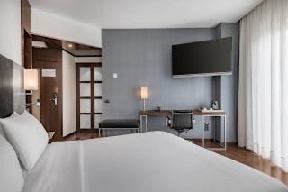AC Hotel Burgos by Marriott - Burgos - 2