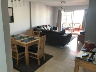 Duquesa Regents apt, large balcony with spectacular sea views close to port and beach - Manilva - 3