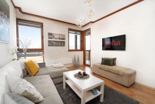 Peaceful Condo w/ Amazing View - Bansko - 0