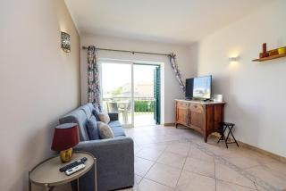 B76 - Piedade Apartment in Lagos - Lagos - 3