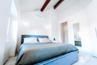 Loft Cavour - Teatro Ariston - Sanremo - 2