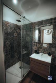 Charmant studio rénové - Proche centre ville - Nîmes - 1