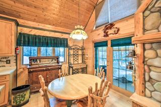 Iron River Cabin Rental with Fireplace and Deck! - 4