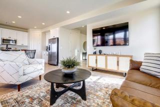 Washington Home with Mtn Views, Near Hiking! - Washington - 6