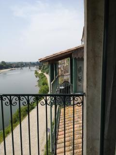 CÔTE GARONNE le BALCON DES DAMES -hôtel et restaurant- Tonneins Fauillet Marmande - vue panoramique bord de Garonne chambres climatisées - Tonneins - 5