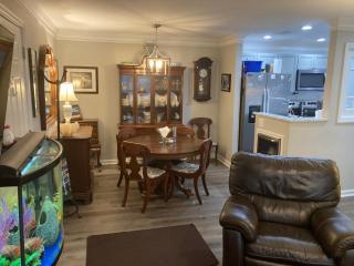 Secluded 3 bed 2 bath condo in Athens close to Five-Points - Athens - 6