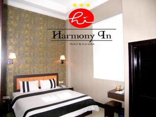 Hotel Harmony In & Karaoke - Pontianak - 8