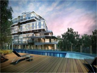 Riverside Resort Apartment - 1