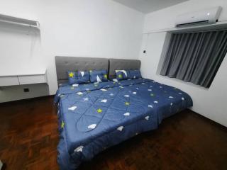 XHQ Home stay - Bayview b-9-2 - Kampong Baharu - 5