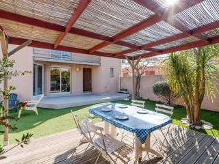 Villa spacieuse à Gruissan, 4 chambres, jardin privé, clim, proche plage, idéal familles/amis - FR-1-409A-18 - 9