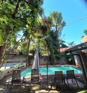 Kruger's Guest House - White River - 3