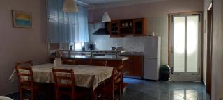 Apartman Alenka - Tkon - 2