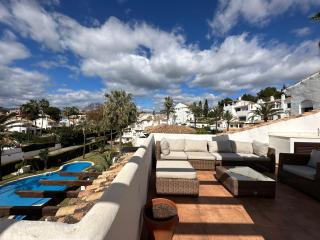 Aldea Blanca Elegant Penthouse in Puerto Banús - Marbella - 8
