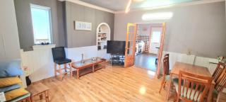 Beautiful 4 Bedroom Cottage - Free Parking - Edimburgo - 5