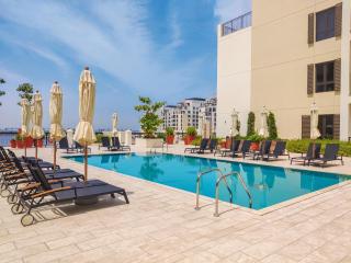 HiGuests - Stylish Waterfront Apartment With Pool in La Mer - Dubái - 7