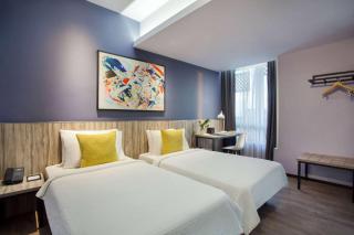 Days Hotel & Suites by Wyndham KL - Chan Sow Lin MRT or LRT - 1