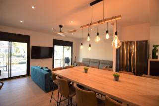 399-Casa moderna con amarre 14m y piscina privada - 1