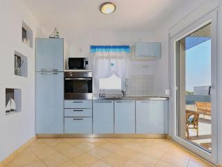 Apartment Private Garden - Vodice - 8