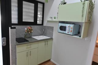 Kalvin Apartments by Levinsky Market - 1