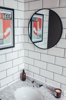 The Main Street Burrow - Your Perfect Hideaway - 2