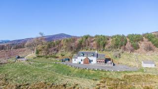 Stags View with Hot Tub - Blairgowrie - 1