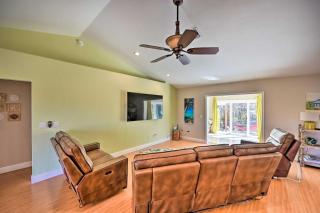 House with Heated Pool and Grill - Walk to Beach! - Marco Island - 4