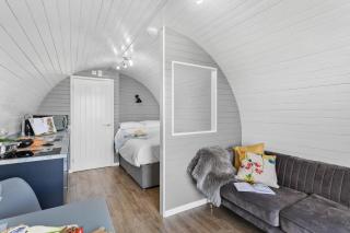 Bramley, Apple Tree Glamping, Nr Wells - Wells - 6