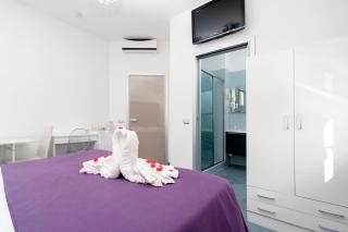 Guest House Emily Suites Sorrento - Sorrento - 6