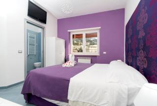 Guest House Emily Suites Sorrento - Sorrento - 4