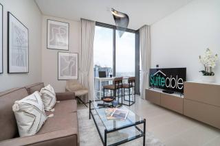 Intimate Apartment with Scenic View of Dubai Creek - Dubai - 4