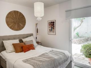 Top renovated apartment with Nerjas biggest pool - Nerja - 2