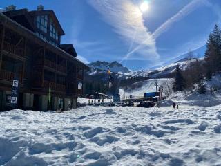 la casetta sulla neve - 9