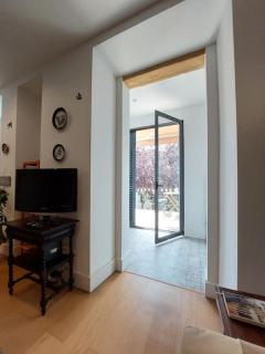 Apartment with Private Garden - Central Location - Lisbona - 3