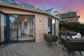 The Sail Loft Suite - Sea View - Private patio - 7