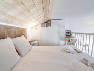 Studio avec mezzanine, retour skis aux pieds, proche remontée mécanique - FR-1-645-28 - Huez - 3