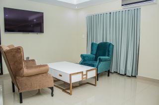 CORNERSTONE BOUTIQUE HOTEL - 1