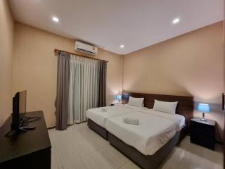 SilverGold PoolVilla - 3