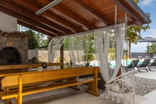 Piccola Villa Adriatic with a swimming pool, grill, children playground Opatija - 6