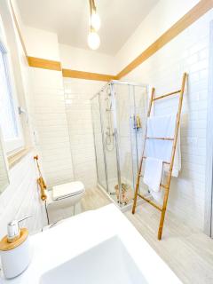Demetra Seafront Apartment - Parking & Pool - Castel Volturno - 3