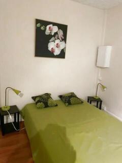 Studio n•4 en plein cœur de la ville thermal - 5