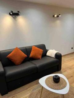 Escale Studio 21m Aéroport CDG Parc expo Astérix - Gonesse - 1