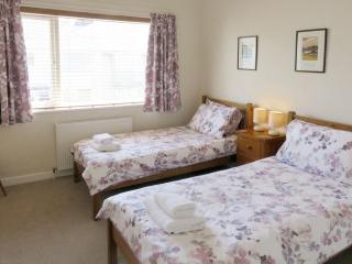 Heatherside - 9